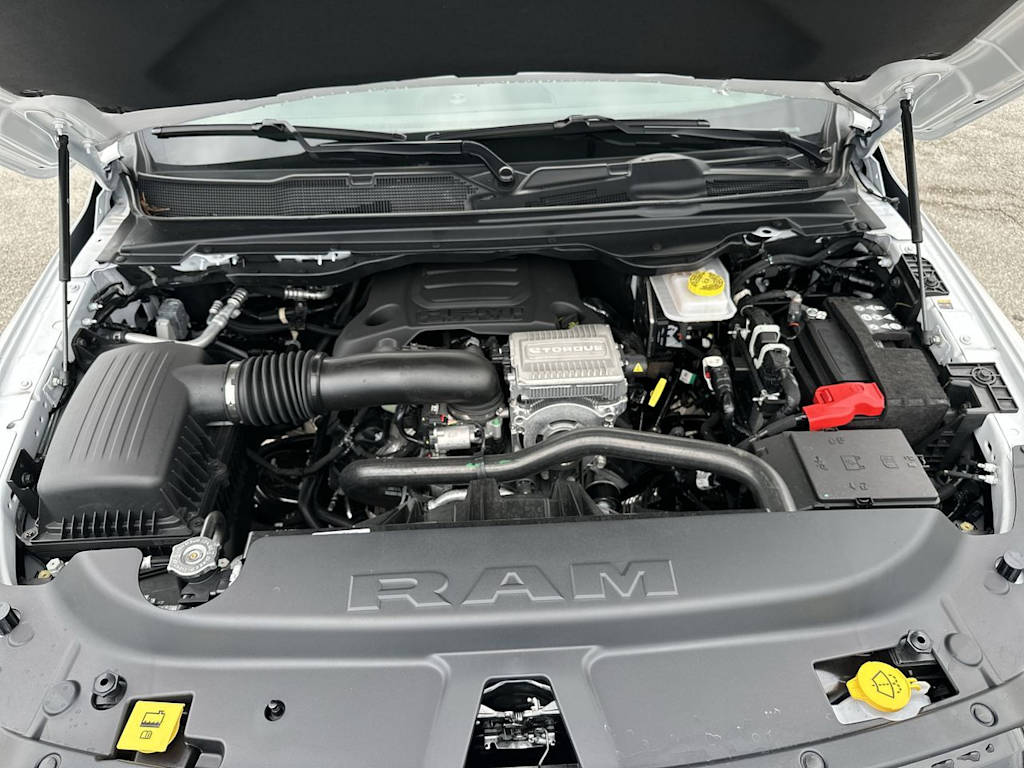 Thumbnail: 2026 RAM 1500 - 9