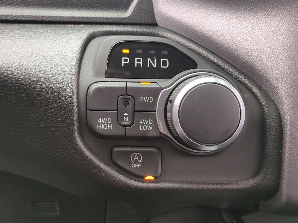 Thumbnail: 2026 RAM 1500 - 33