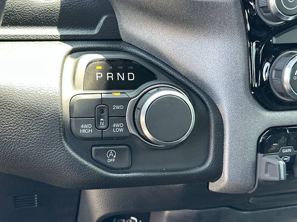 Thumbnail: 2026 RAM 1500 - 30