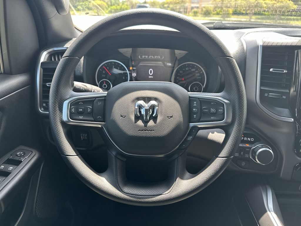 Thumbnail: 2026 RAM 1500 - 10
