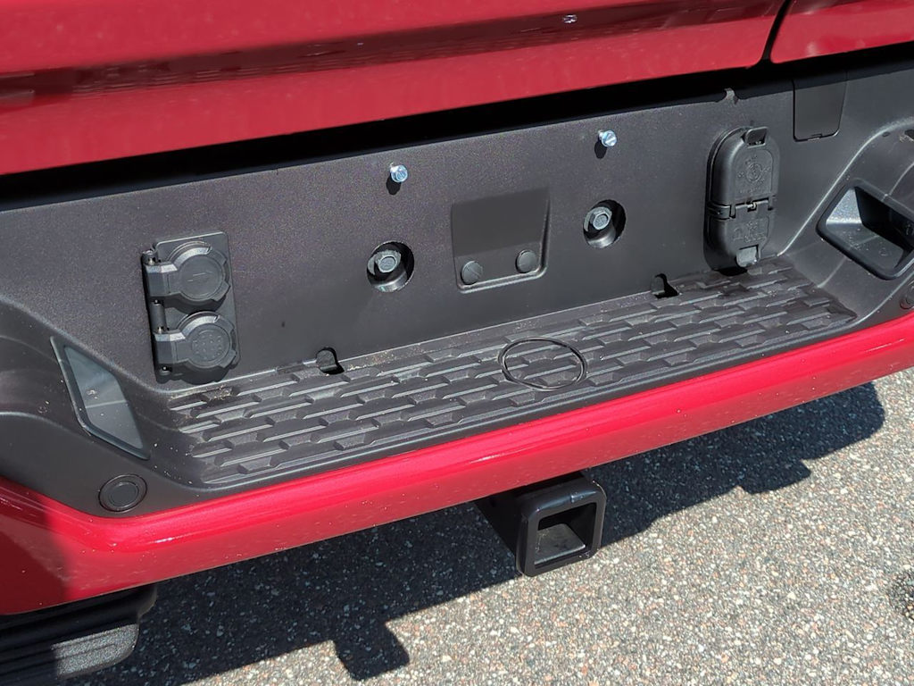 Thumbnail: 2026 RAM 1500 - 38