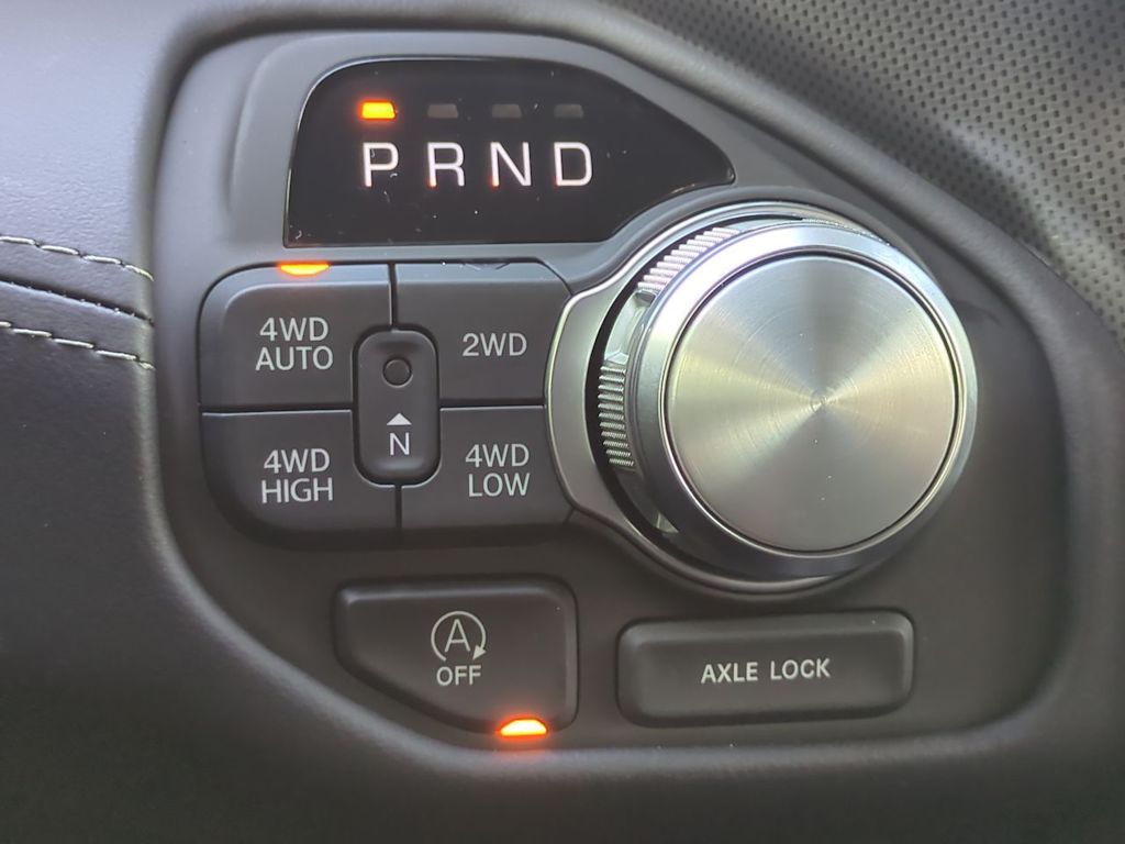 Thumbnail: 2026 RAM 1500 - 36