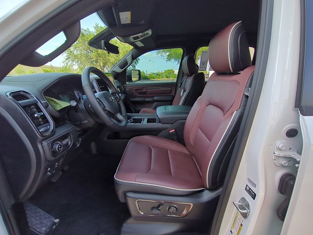 2025 RAM 1500 Limited 11