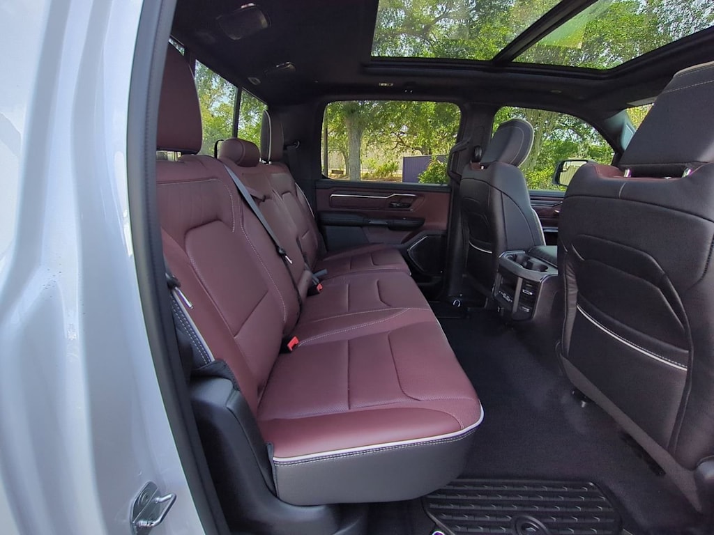 2025 RAM 1500 Limited 28