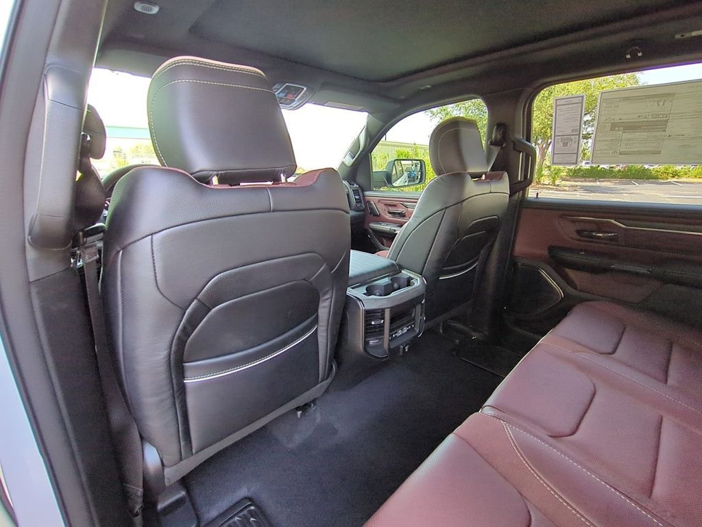 2025 RAM 1500 Limited 13