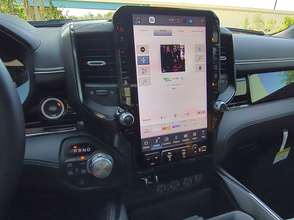 2025 RAM 1500 Limited 15