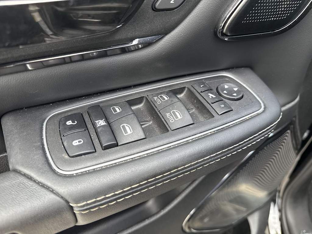 Thumbnail: 2023 RAM 1500 - 23