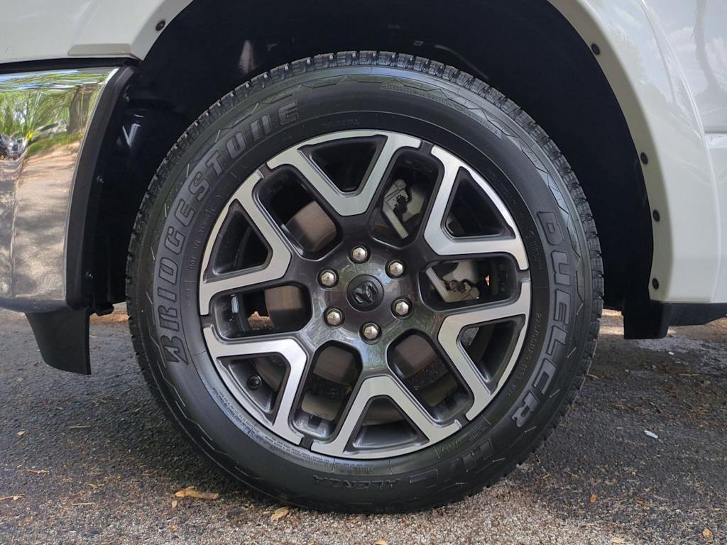 Thumbnail: 2025 RAM 1500 - 8
