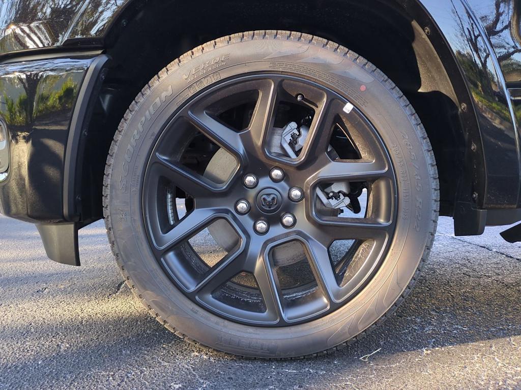 Thumbnail: 2026 RAM 1500 - 8