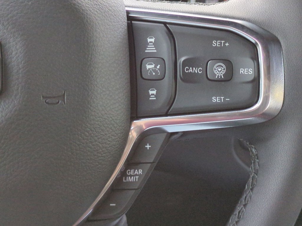Thumbnail: 2026 RAM 1500 - 28