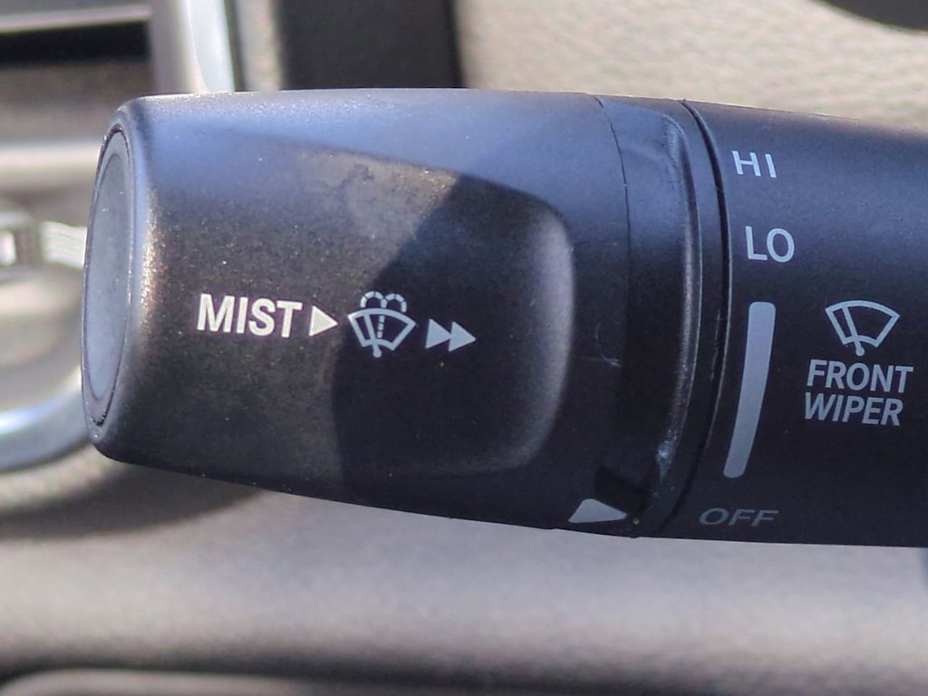 Thumbnail: 2025 RAM 1500 - 15