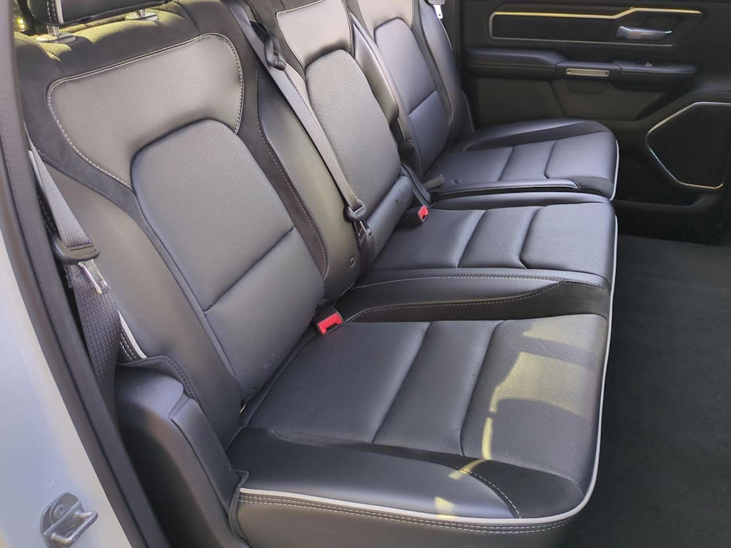 Thumbnail: 2025 RAM 1500 - 27