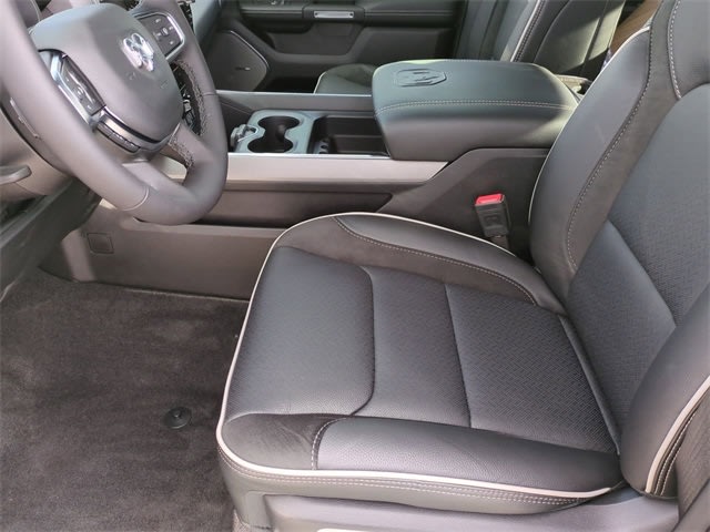 2025 RAM 1500 Laramie 10