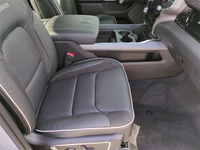 2025 RAM 1500 Laramie 11