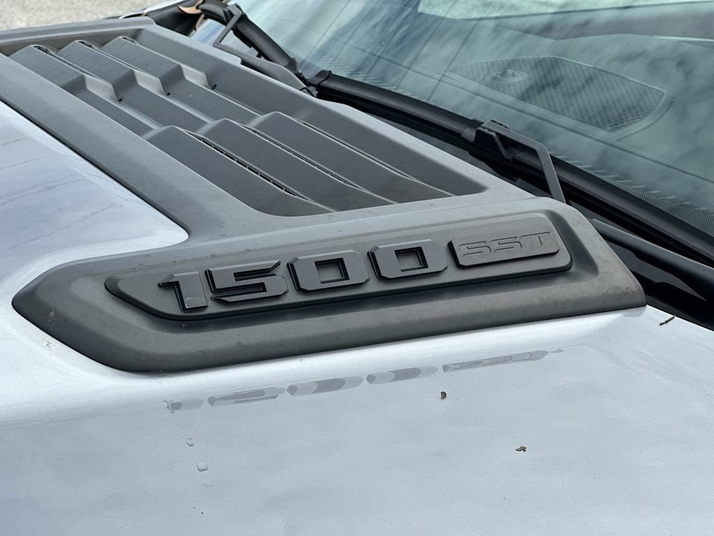 Thumbnail: 2025 RAM 1500 - 24