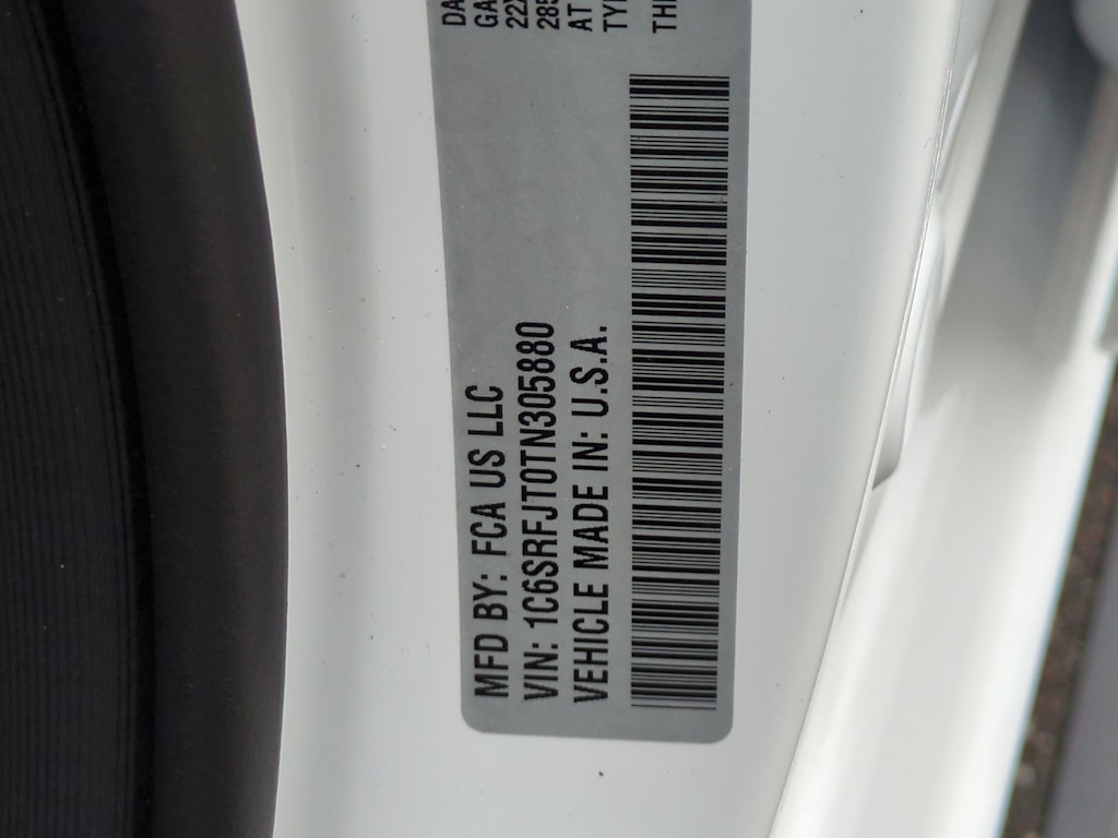 Thumbnail: 2026 RAM 1500 - 18