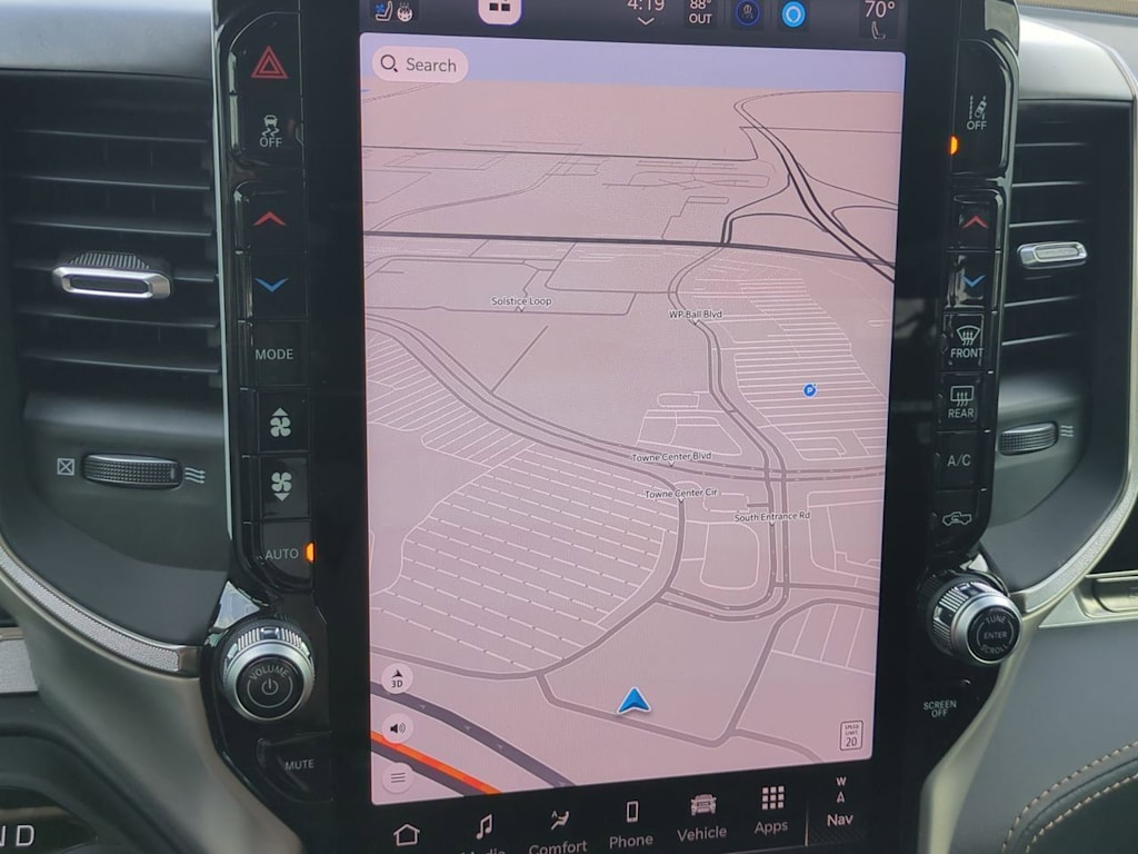 Thumbnail: 2026 RAM 1500 - 32