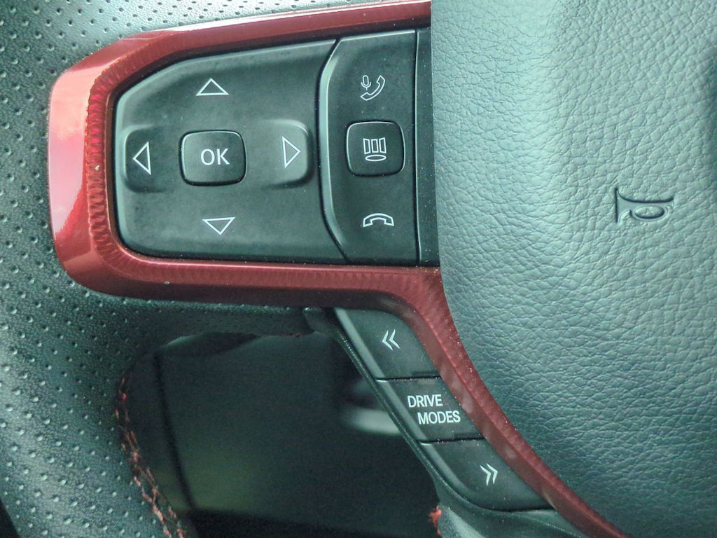 Thumbnail: 2025 RAM 1500 - 28