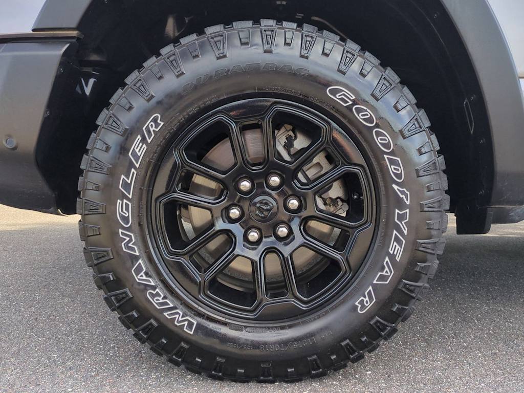 Thumbnail: 2025 RAM 1500 - 8
