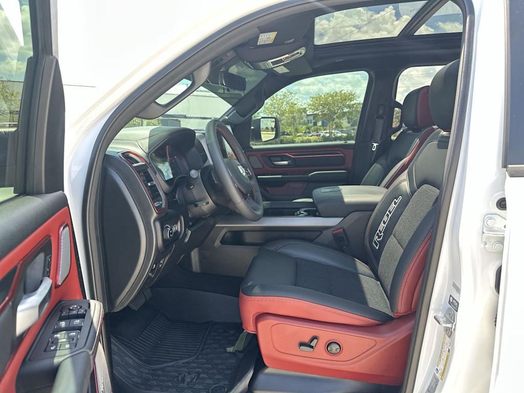 Thumbnail: 2026 RAM 1500 - 11