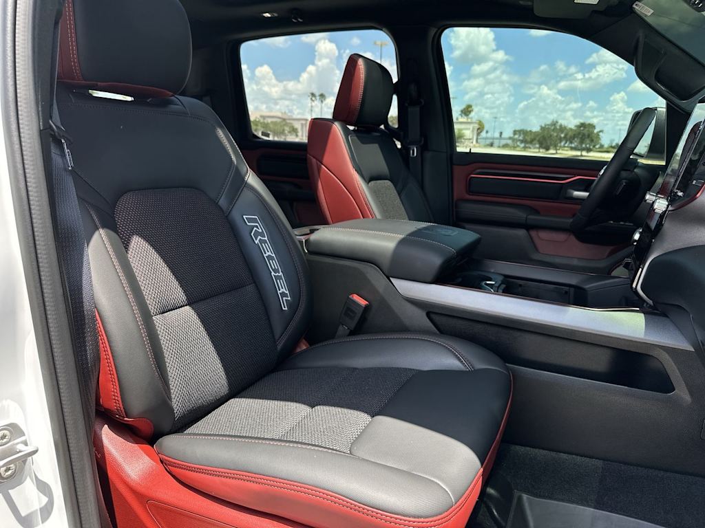 Thumbnail: 2026 RAM 1500 - 28