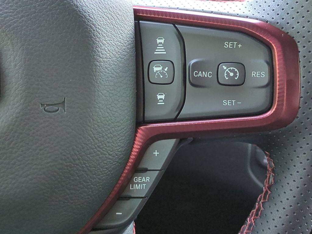 Thumbnail: 2026 RAM 1500 - 28