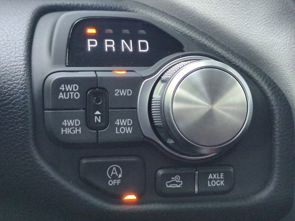 Thumbnail: 2026 RAM 1500 - 35