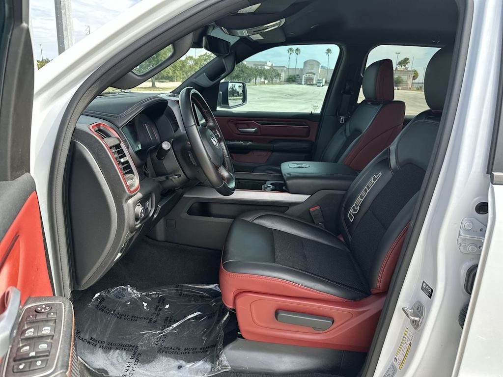 Thumbnail: 2024 RAM 1500 - 10