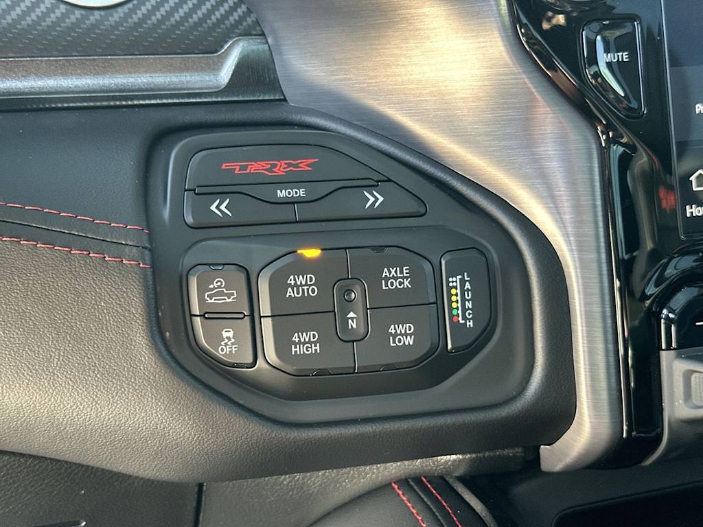 Thumbnail: 2022 RAM 1500 - 25