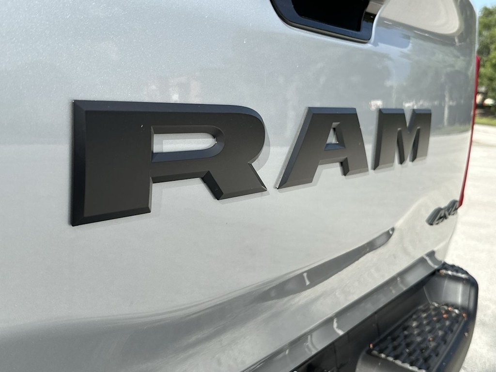 Thumbnail: 2026 RAM 1500 - 26