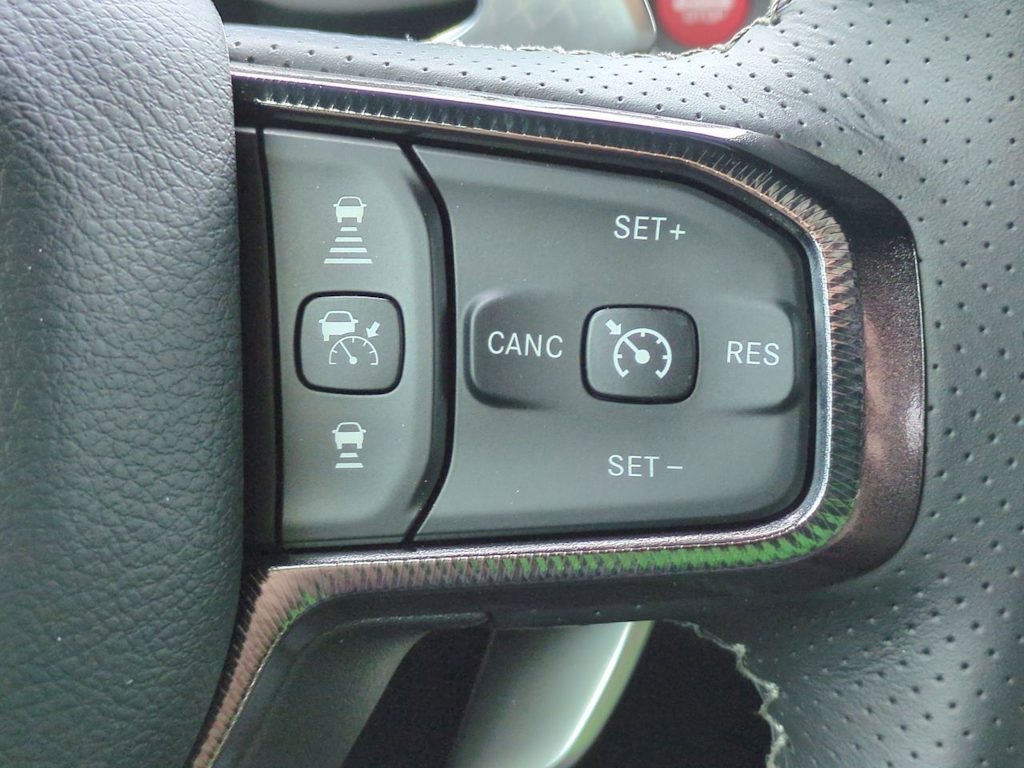 Thumbnail: 2026 RAM 1500 - 30