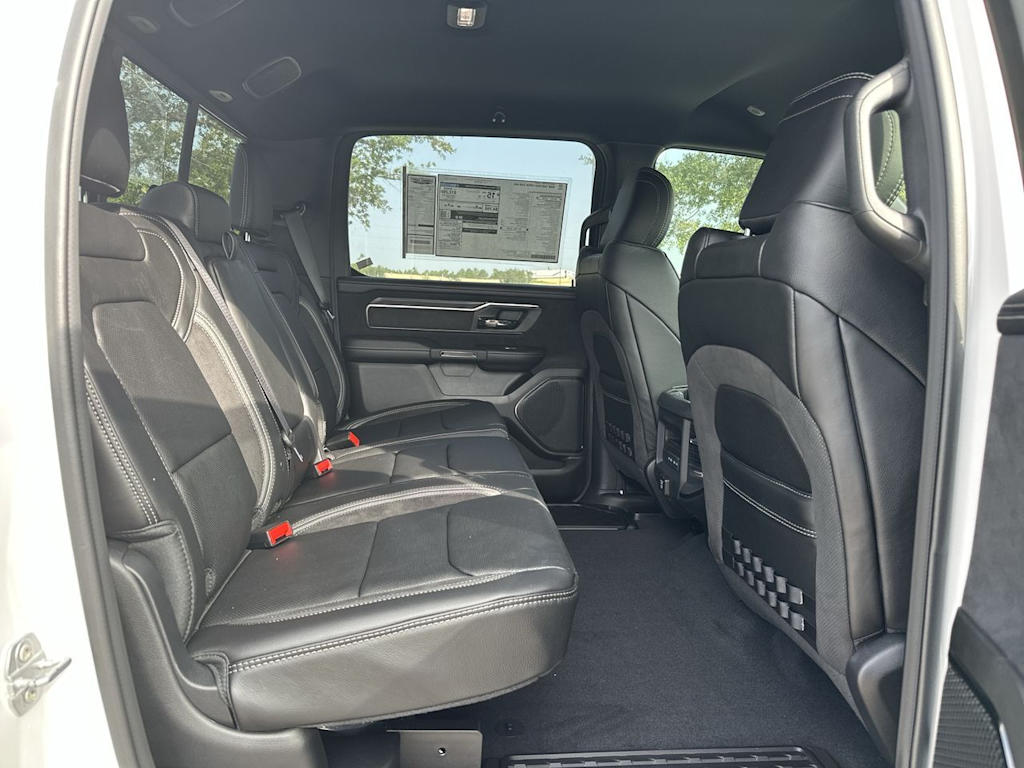 Thumbnail: 2026 RAM 1500 - 28