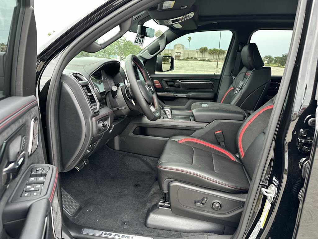 Thumbnail: 2026 RAM 1500 - 11