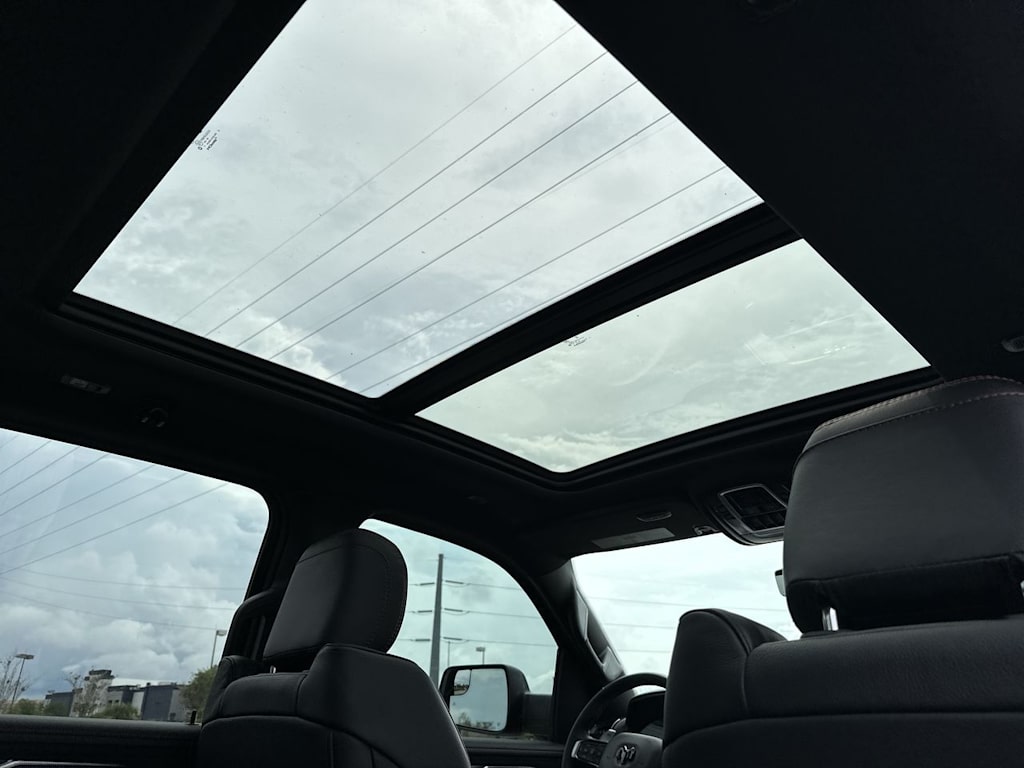 Thumbnail: 2026 RAM 1500 - 29