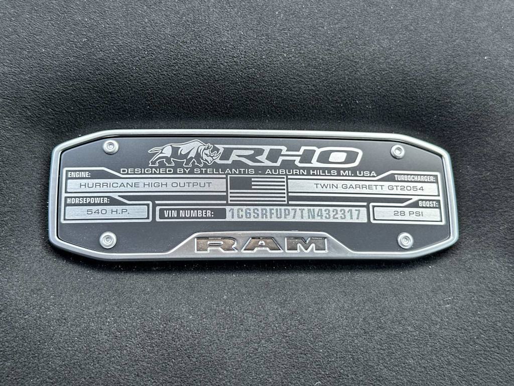 Thumbnail: 2026 RAM 1500 - 19