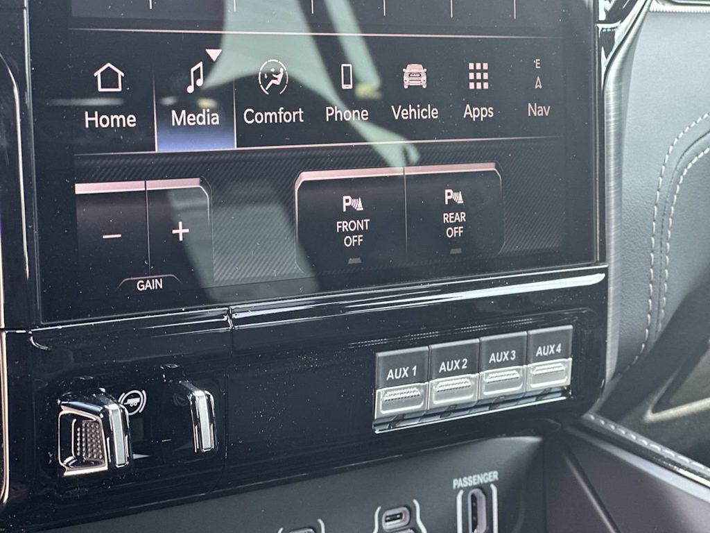 Thumbnail: 2026 RAM 1500 - 26