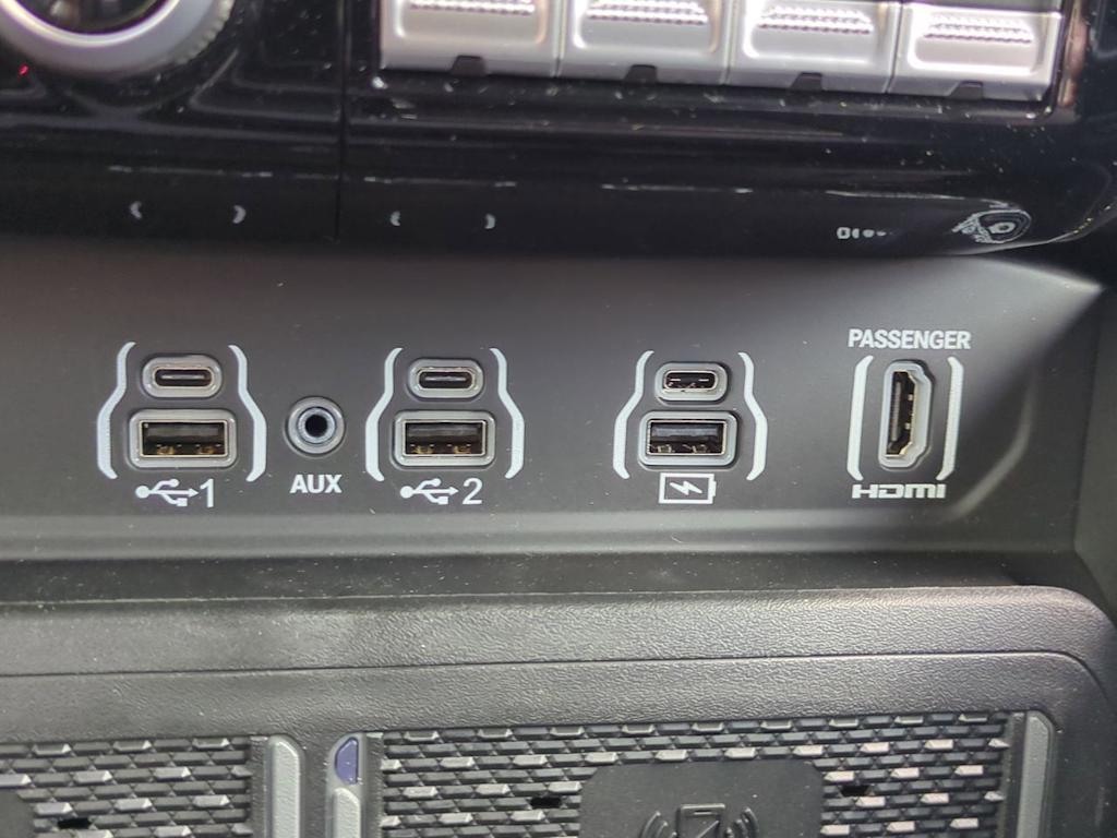 Thumbnail: 2026 RAM 1500 - 35