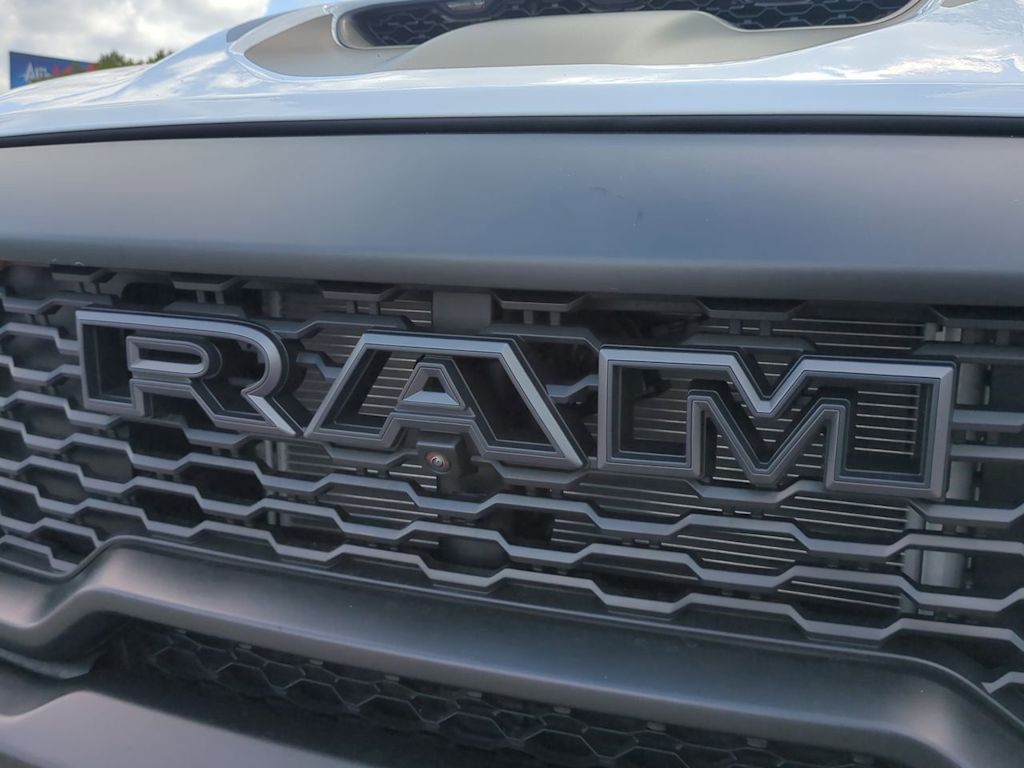 Thumbnail: 2026 RAM 1500 - 7