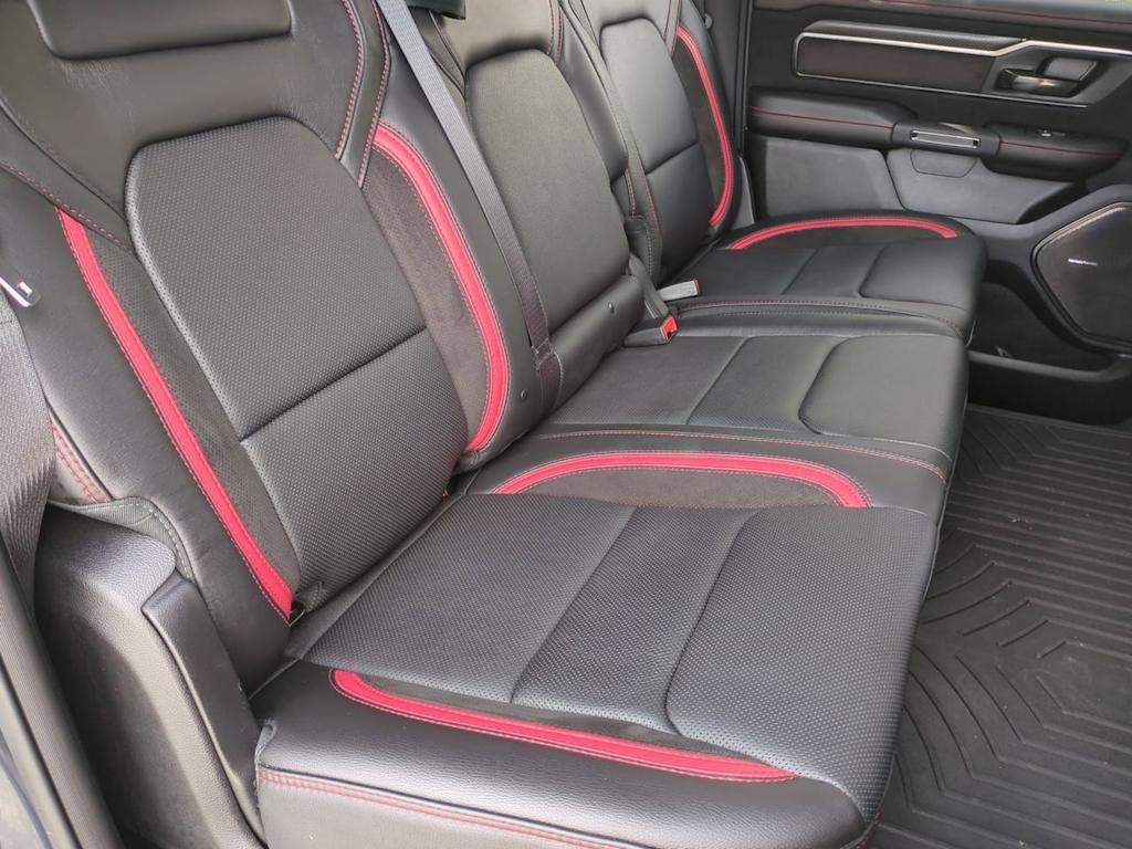 Thumbnail: 2025 RAM 1500 - 29