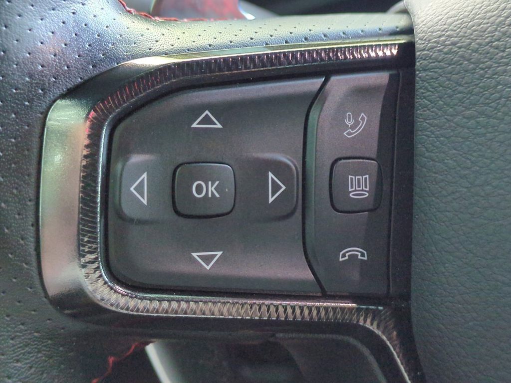 Thumbnail: 2025 RAM 1500 - 31