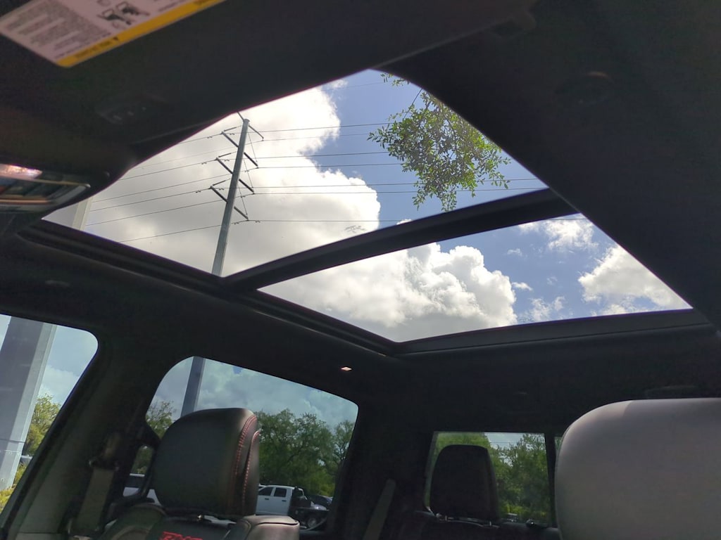 Thumbnail: 2025 RAM 1500 - 28