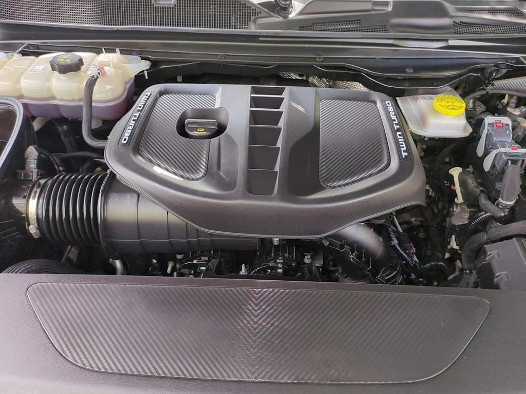 Thumbnail: 2025 RAM 1500 - 9