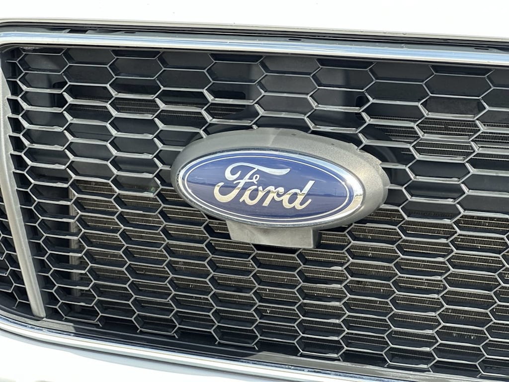 Thumbnail: 2025 Ford Transit Series - 7