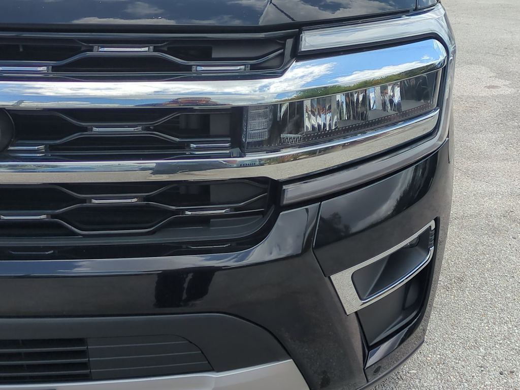 Thumbnail: 2024 Ford Expedition MAX - 24