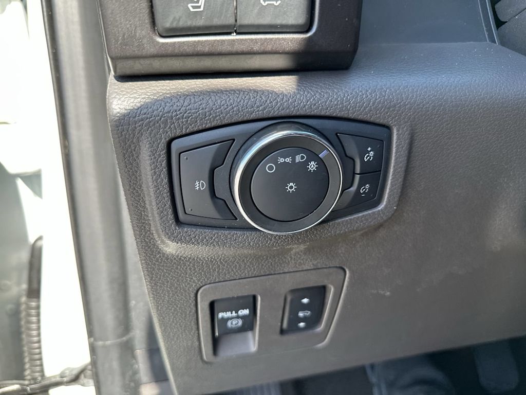 Thumbnail: 2021 Ford Expedition MAX - 30