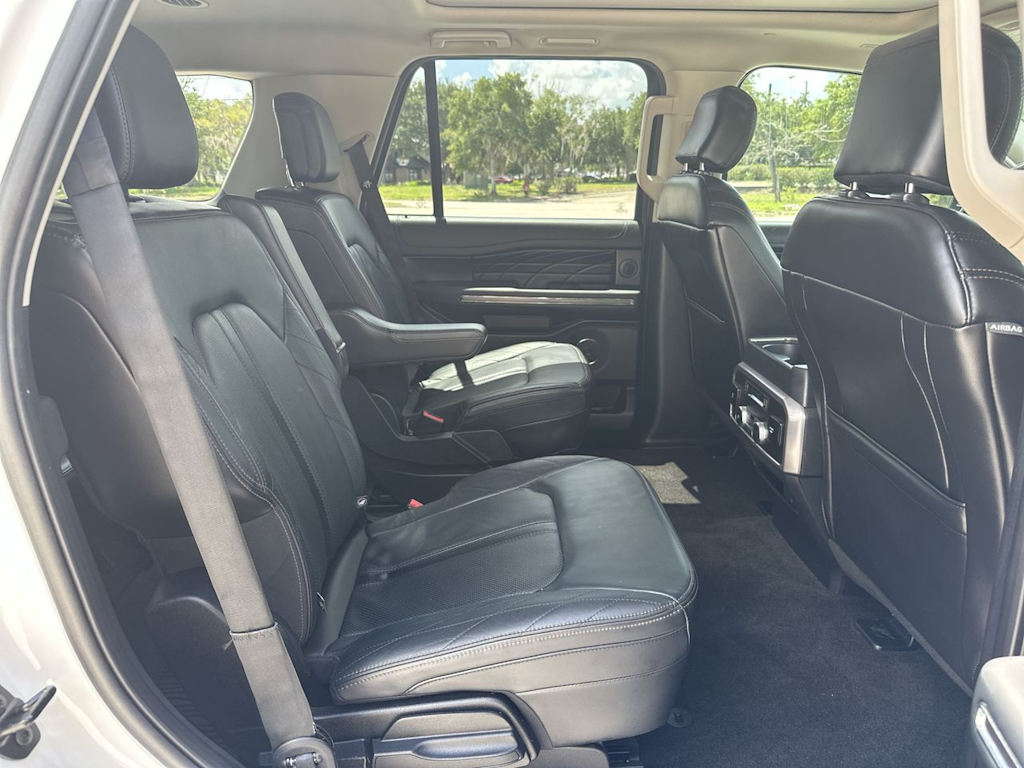 Thumbnail: 2020 Ford Expedition - 33