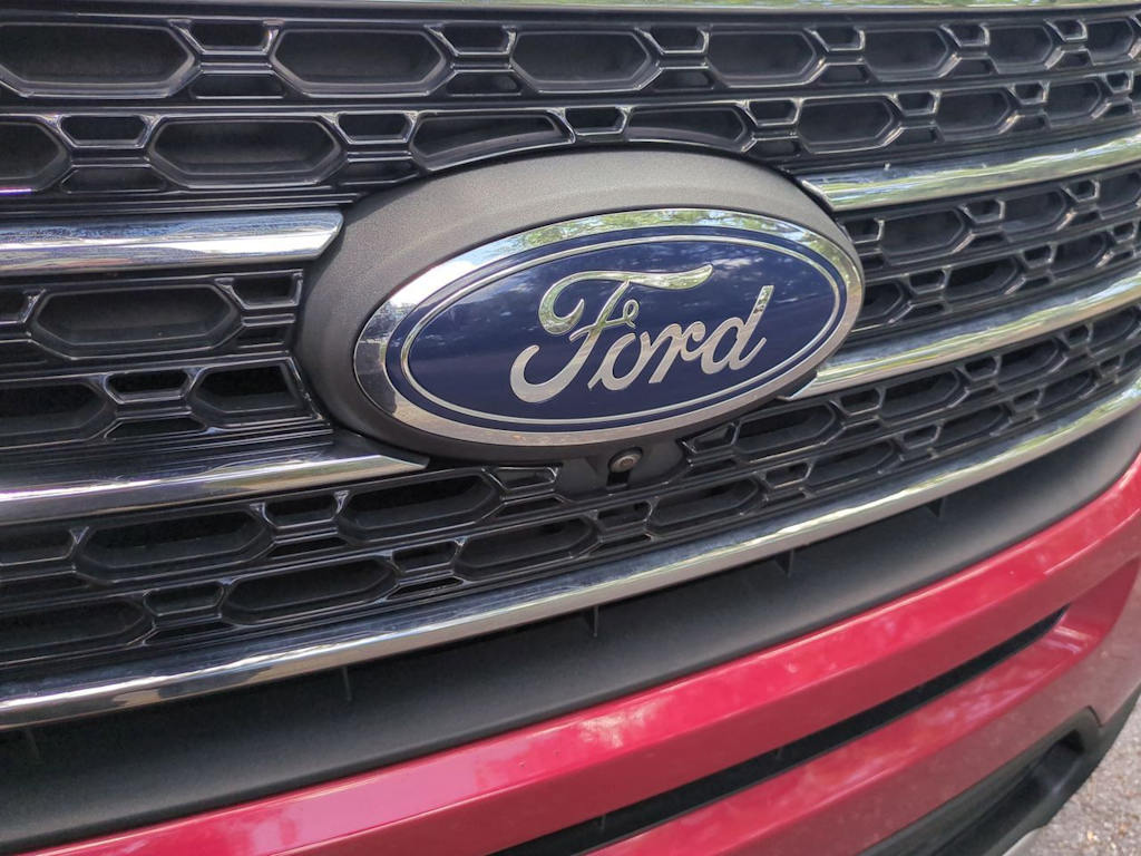 Thumbnail: 2023 Ford Explorer - 7