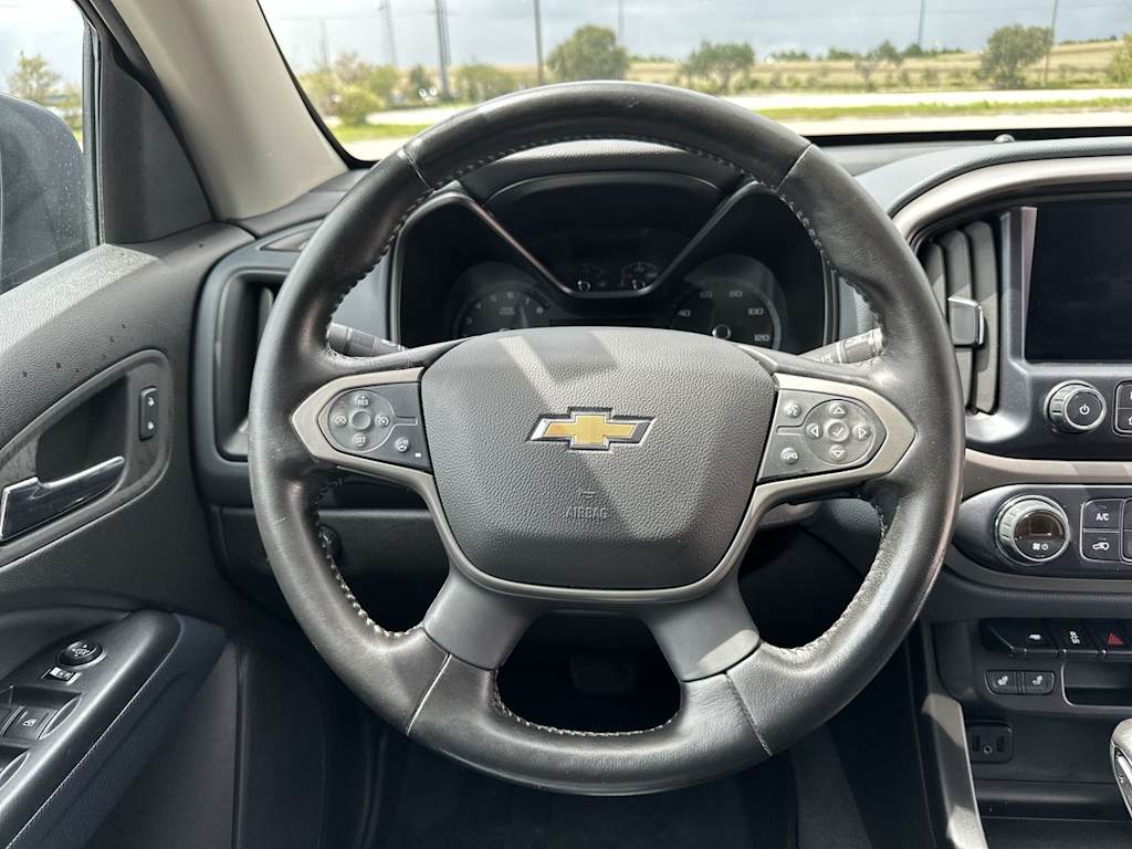 Thumbnail: 2022 Chevrolet Colorado - 10