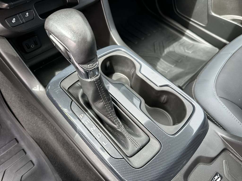 Thumbnail: 2022 Chevrolet Colorado - 31