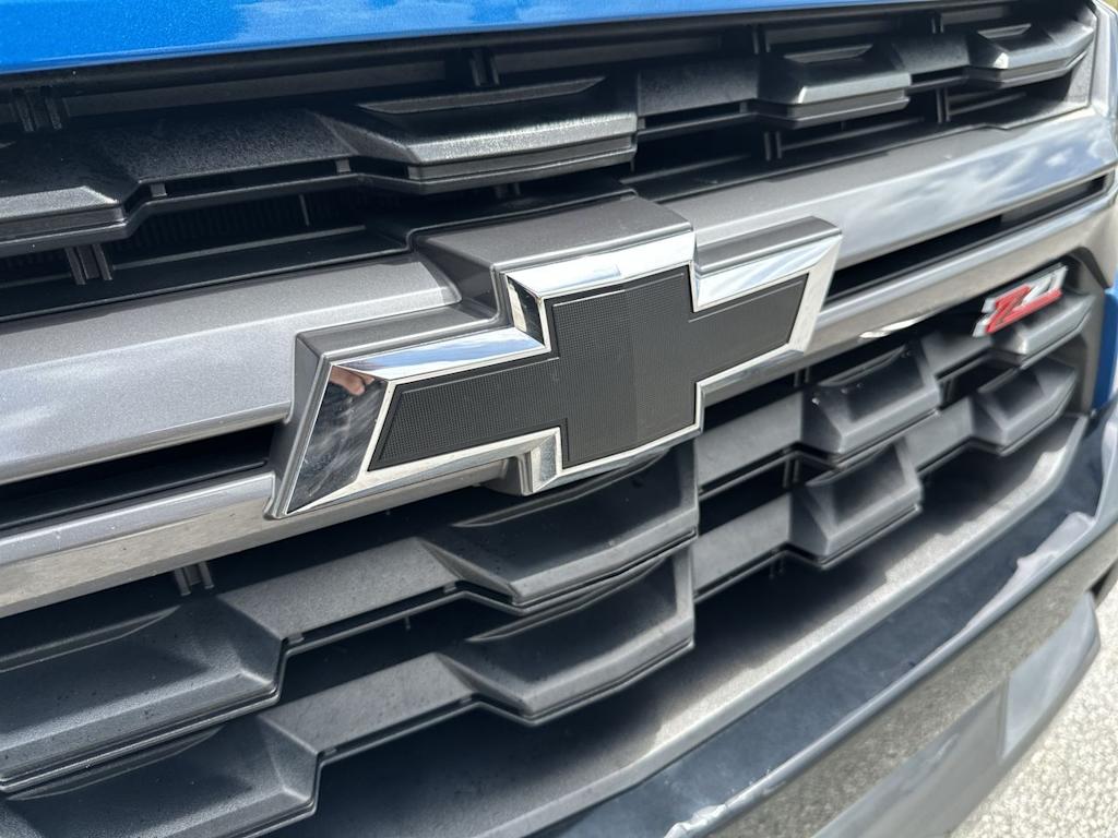 Thumbnail: 2022 Chevrolet Colorado - 24